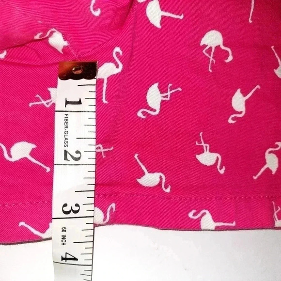 ELLE Pink with Flamingo Pattern Chino Shorts Women's Size 2 - Picture 7 of 7